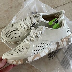 Viral Women’s Crocs LiteRide Pacer Camo TikTok